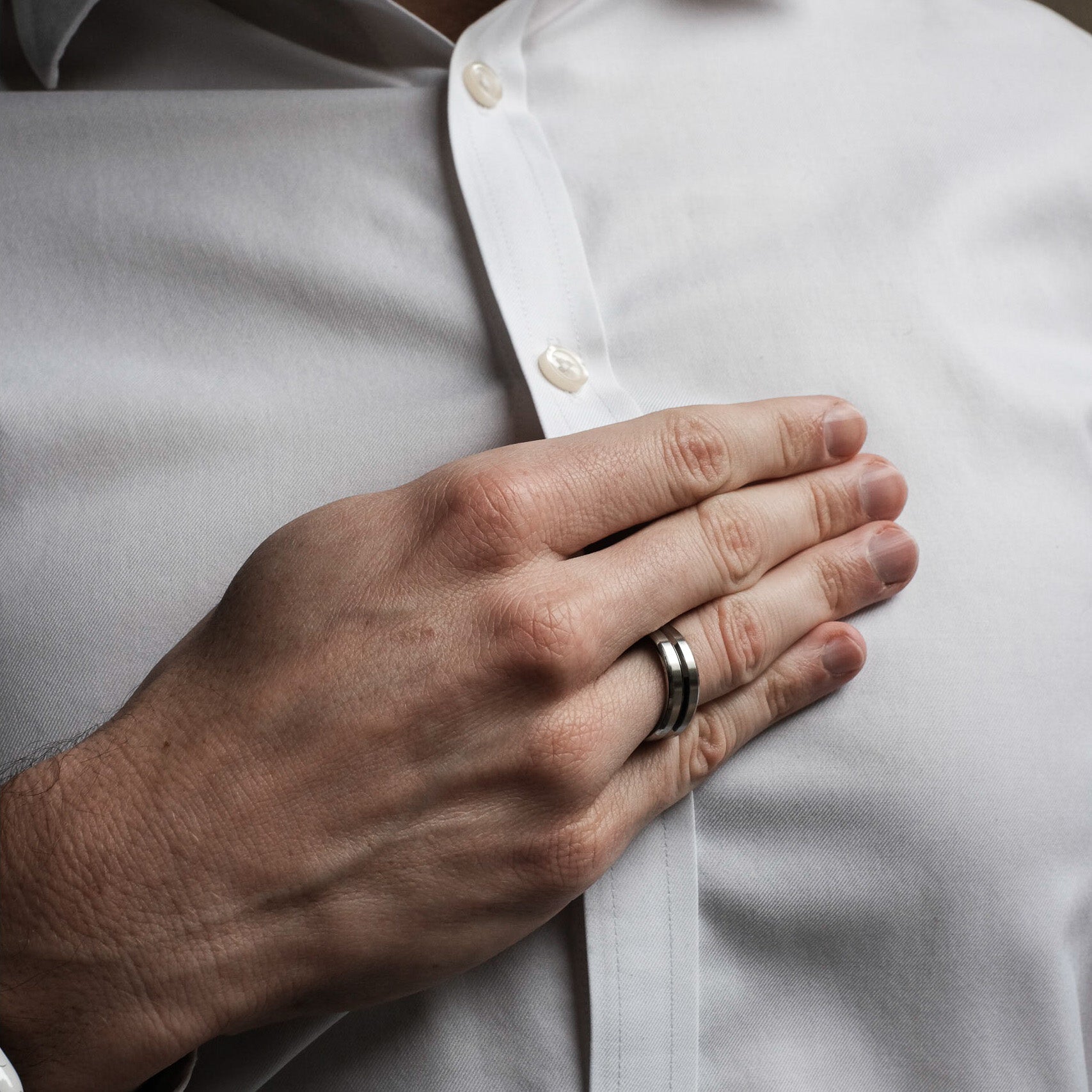 The Hanks - Brushed Beveled Titanium Ring
