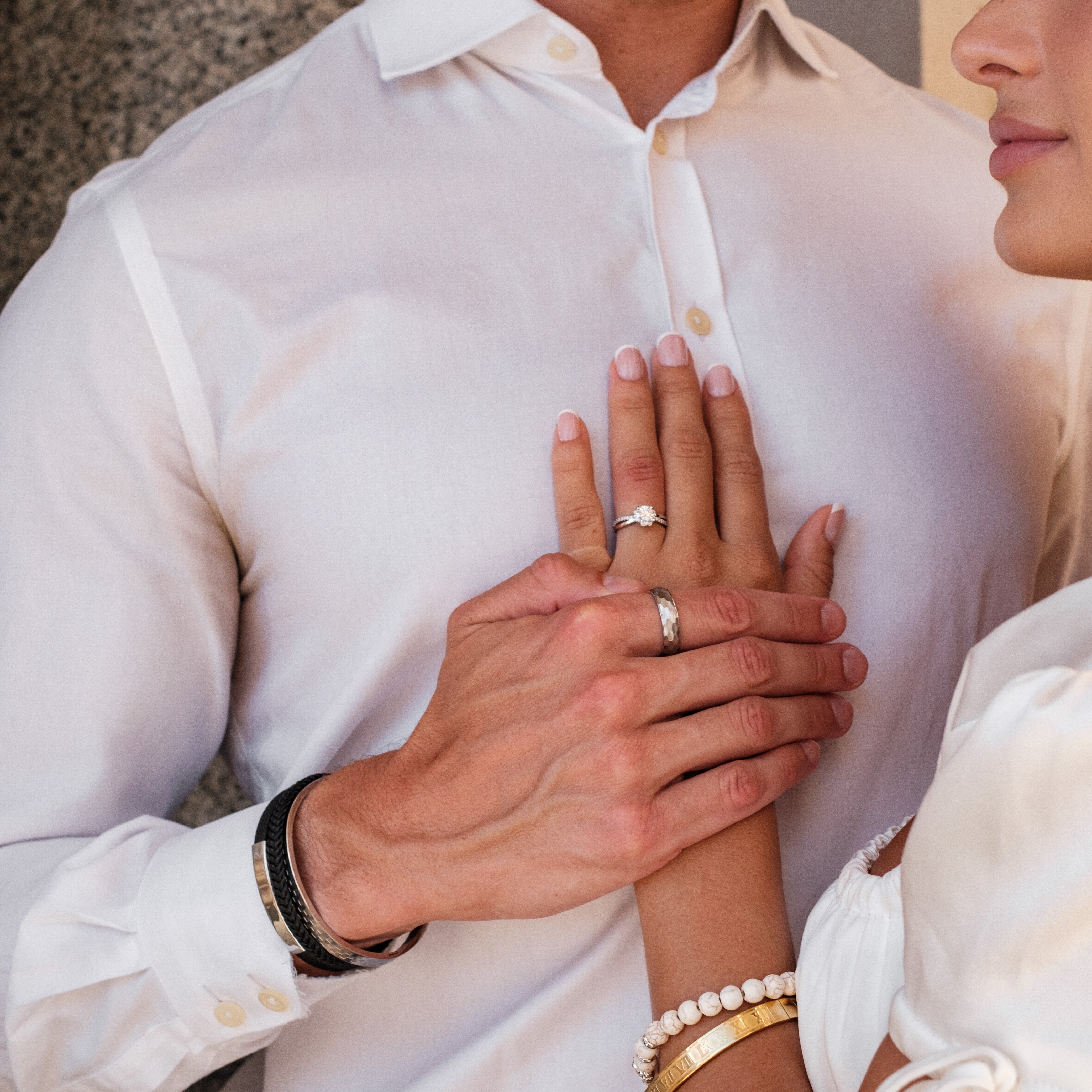 The Grace - Women's 1.0 crt Moissanite Diamond Ring