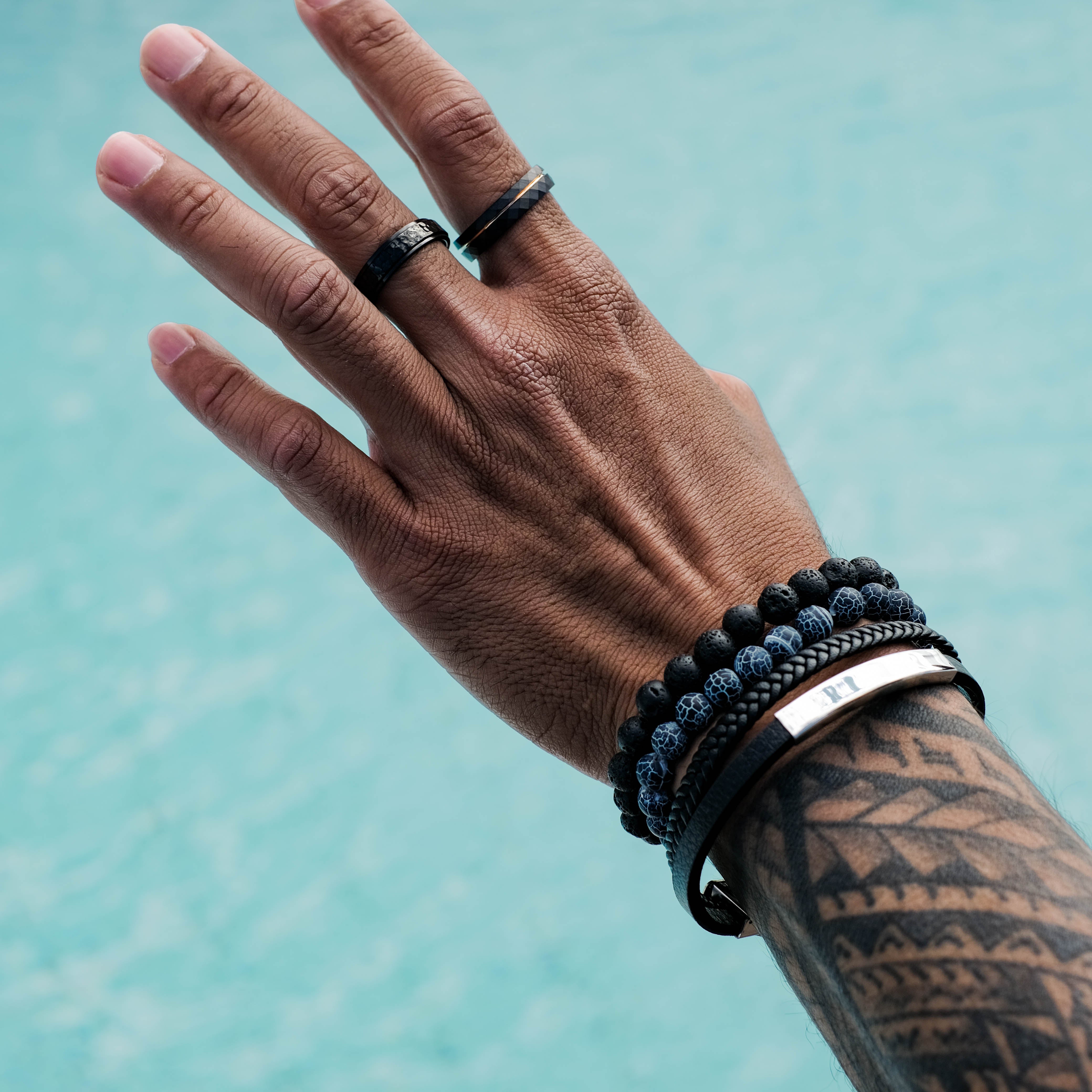 The Magnate - Black 6mm Faceted With Rose Gold Inlay Tungsten Ring