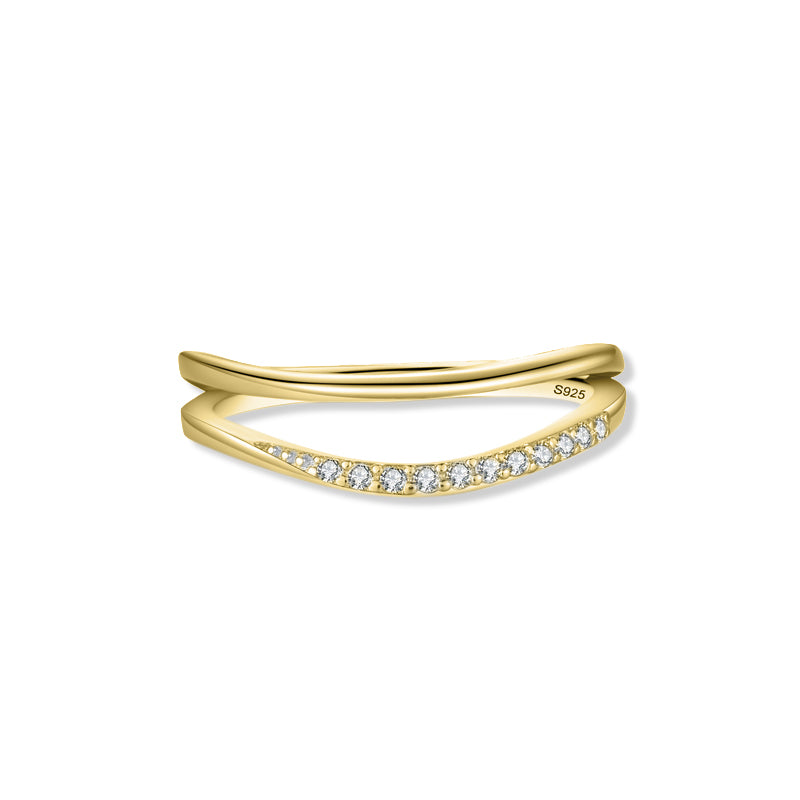 The Stella Wave Ring