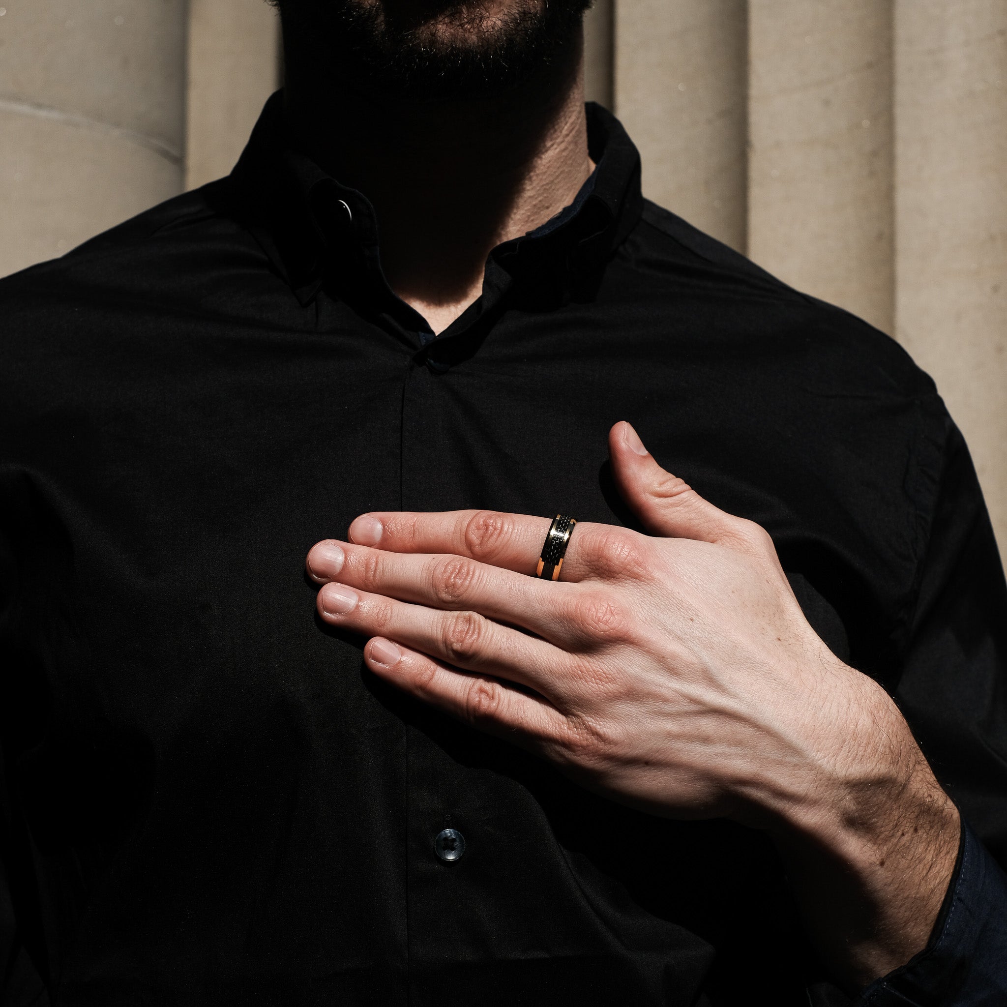 Men wearing clearance black rings