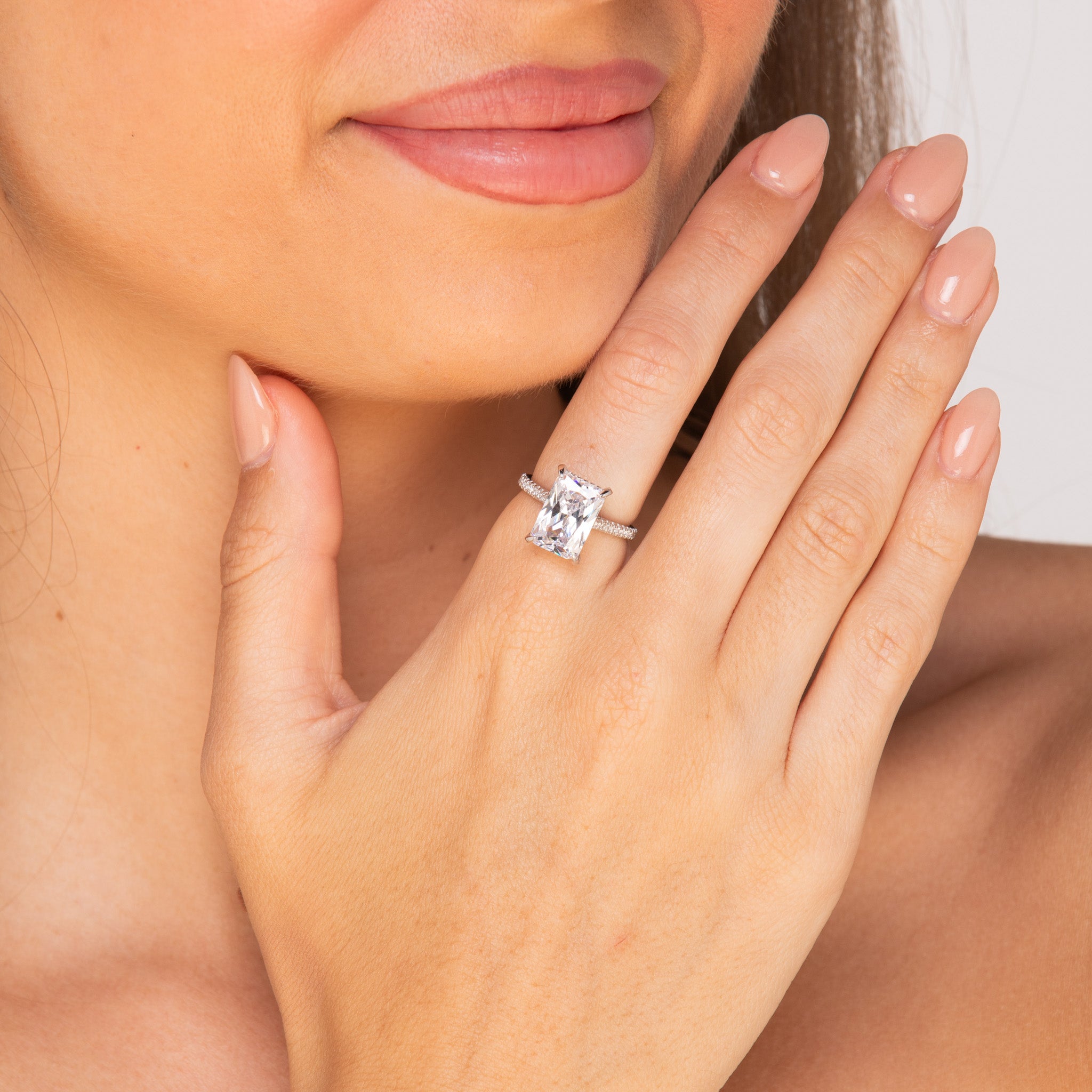 The Valentina Emerald Sapphire Engagement Wedding Ring