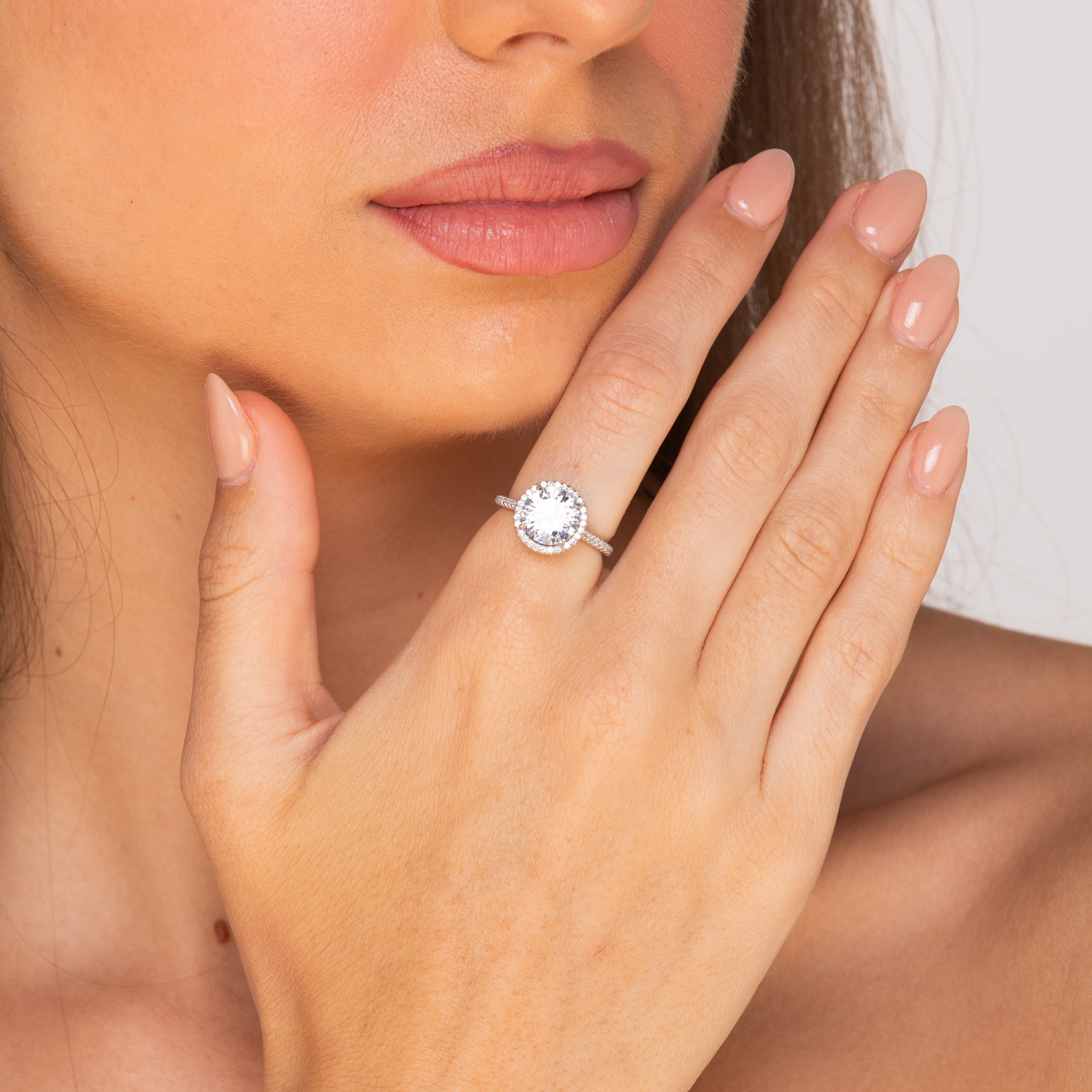 The Elizabeth Round Sapphire Engagement Wedding Ring