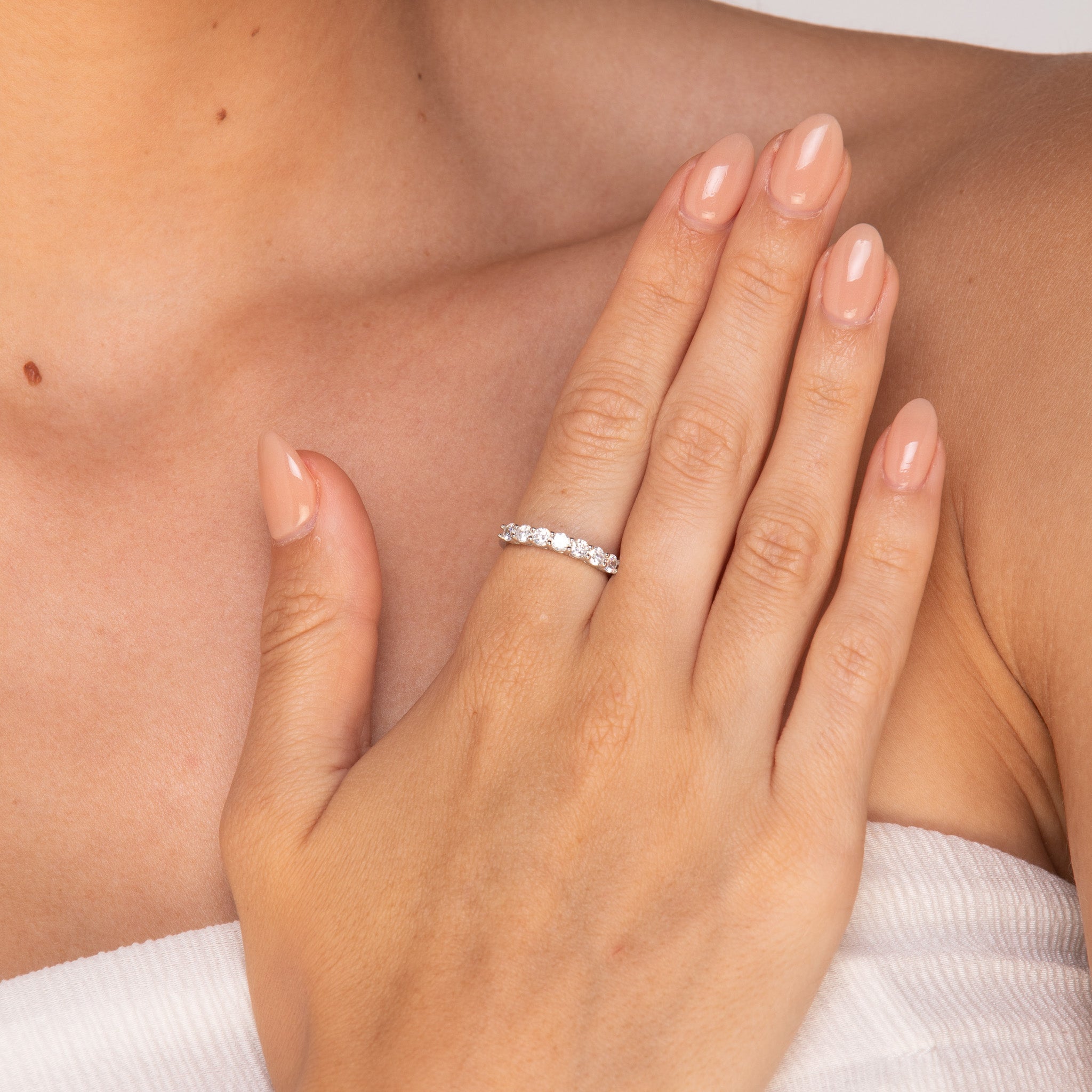 The Zara Sapphire Engagement Wedding Ring
