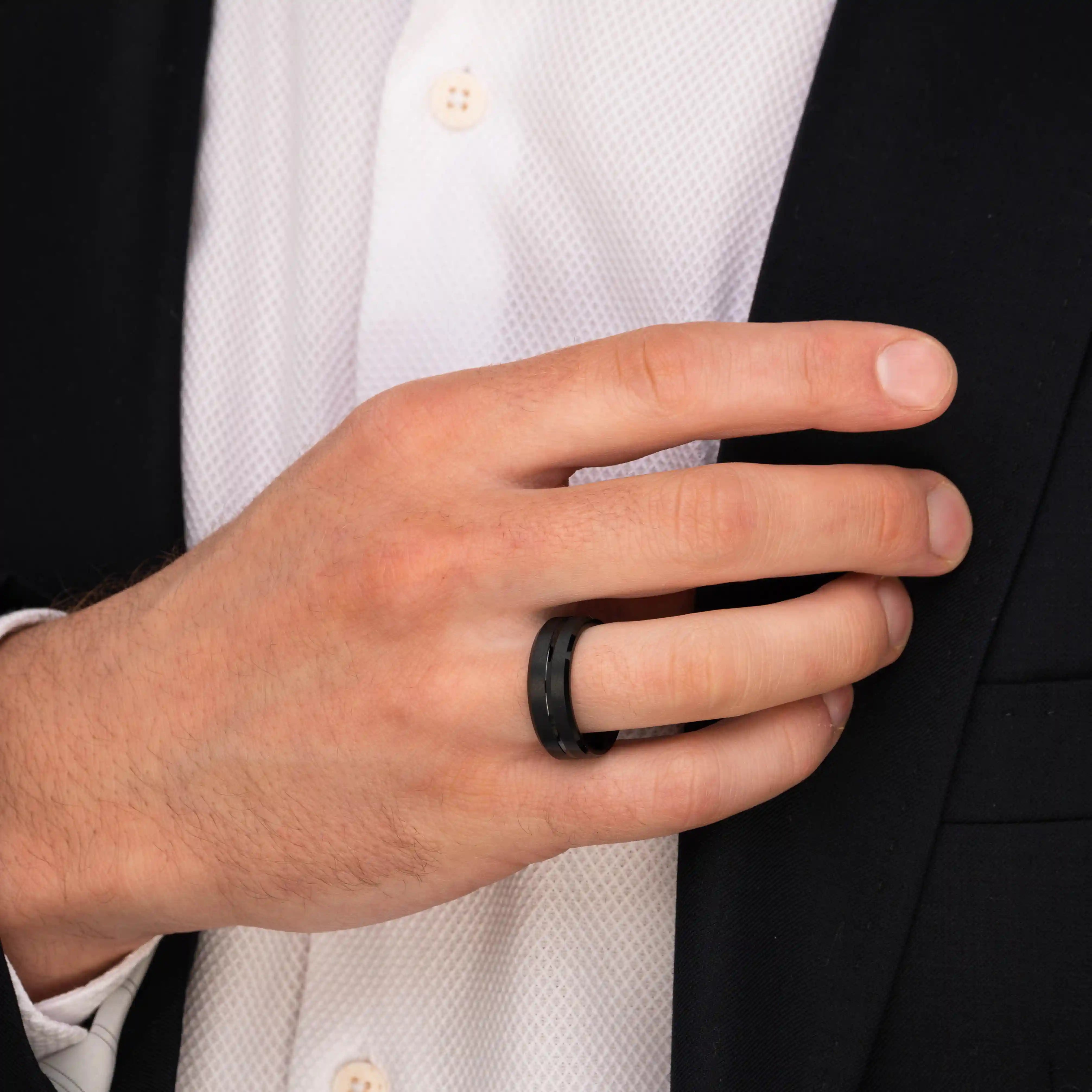 Onyx mens wedding online band