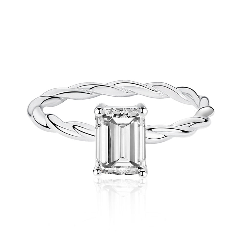 The Sarah - 1.0 crt Moissanite Diamond Ring