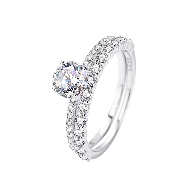 The Livia - 1.0 crt Moissanite Diamond Ring