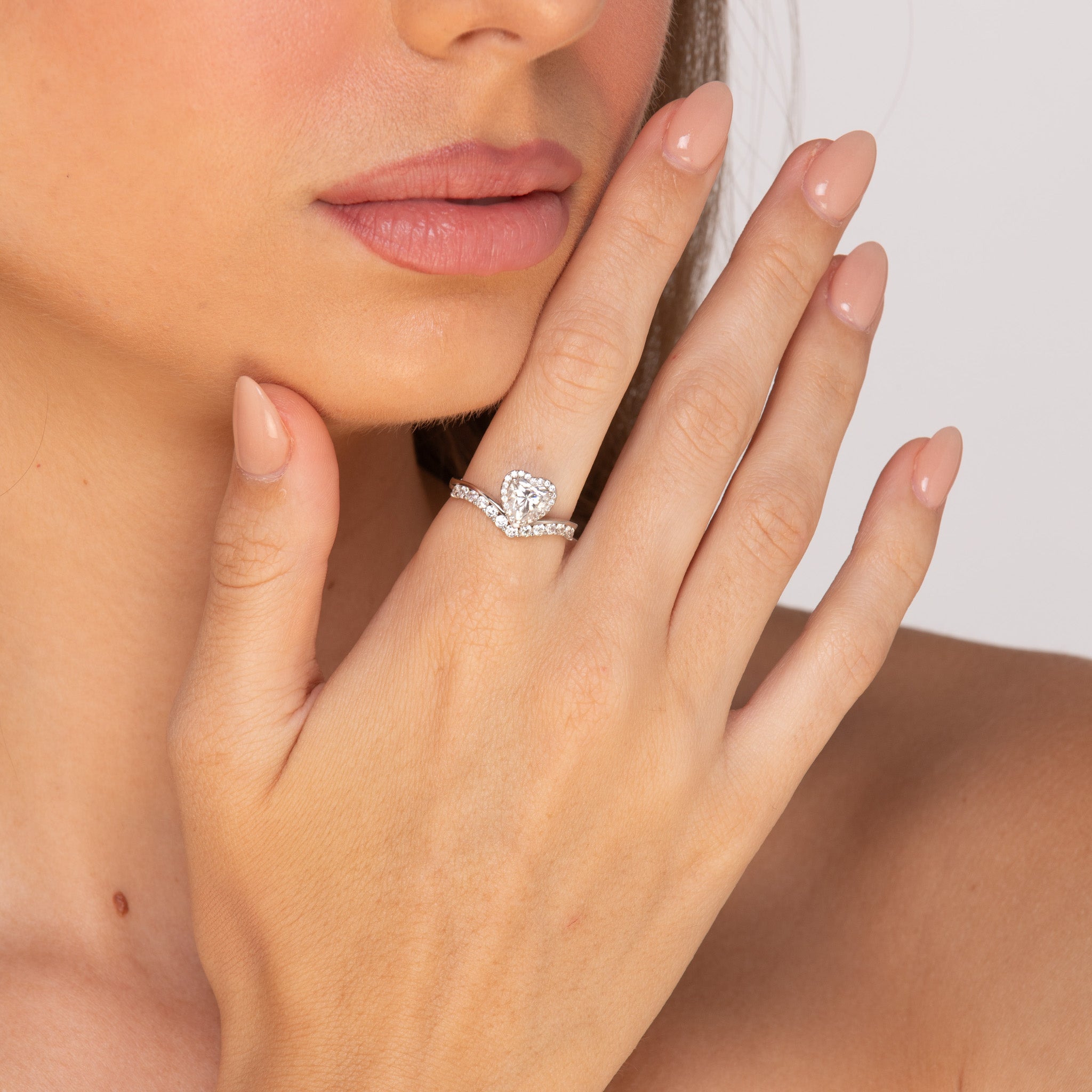 The Lillian - 1.0 crt Moissanite Diamond Ring